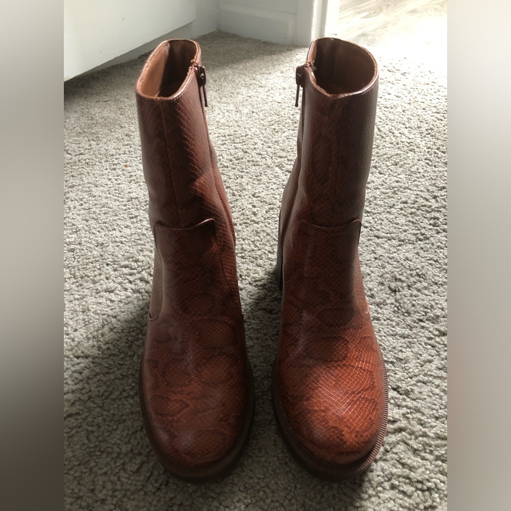 Universal Thread Jenna boots size 8 1/2 - Picture 5 of 11